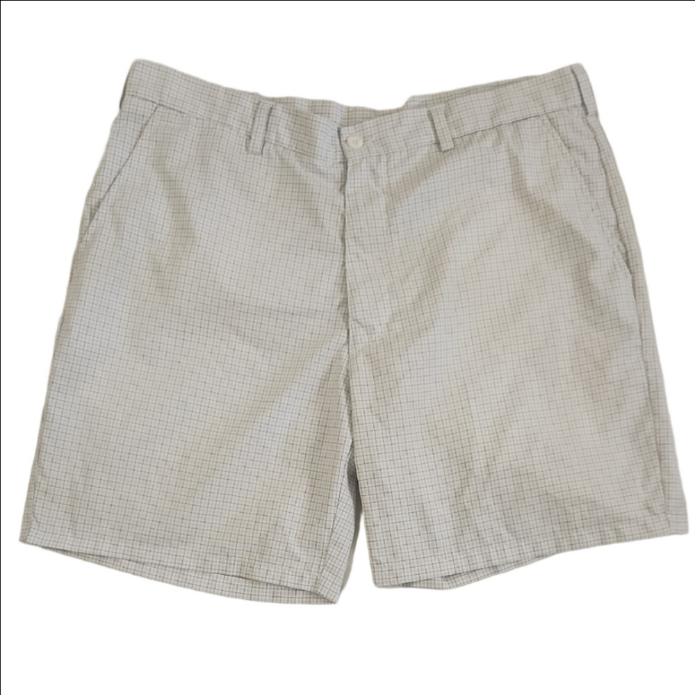 PGA Tour Men's Light Gray Patterned Shorts